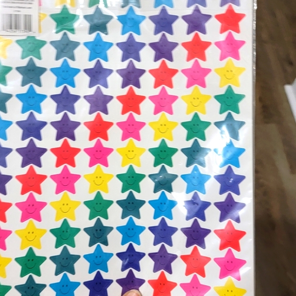 Pen + Gear Multicolor Rainbow Incentive Charts + Homework Planner Pad, Rainbow - Picture 3 of 5